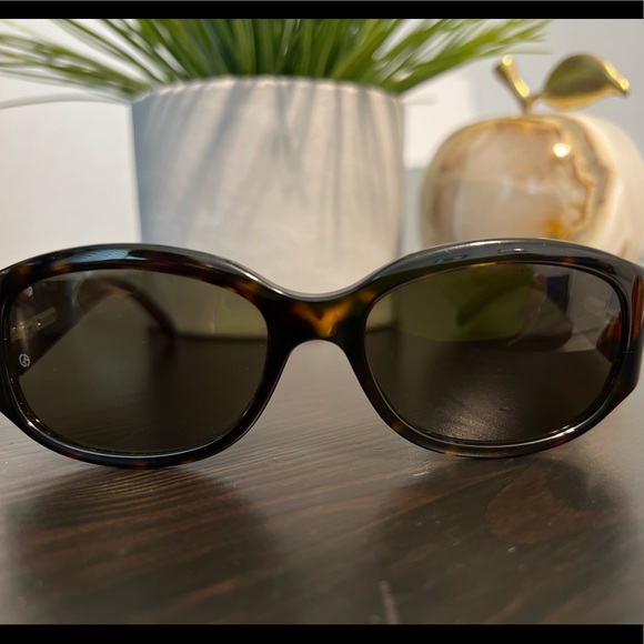 Giorgio Armani Sunglasses - Picture 5 of 6